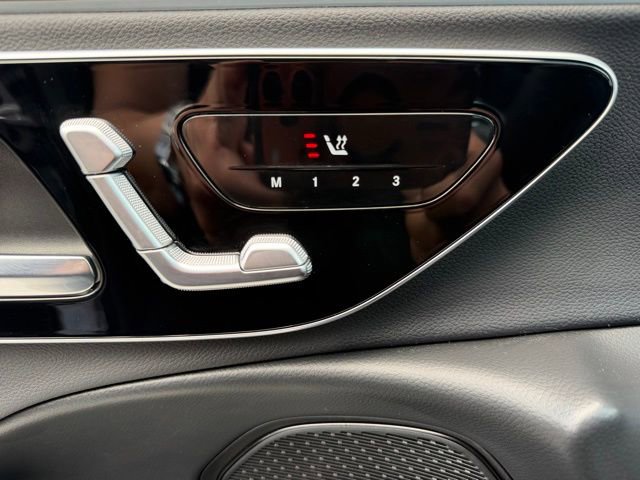 Used 2024 Mercedes-Benz E 350 4MATIC Sedan image 14
