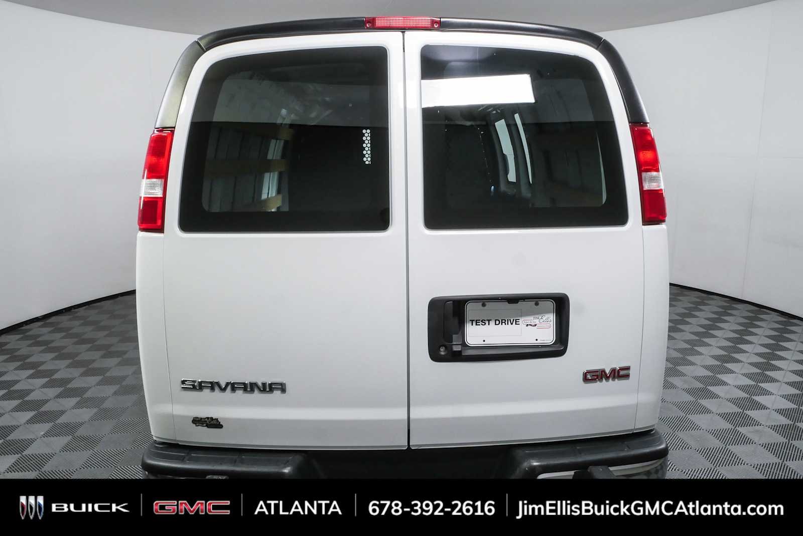Used 2024 GMC Savana 2500 w/ Driver Convenience Package RWD image 19
