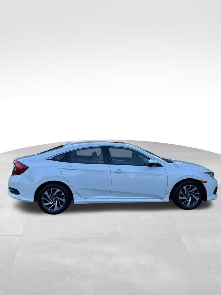 Used 2017 Honda Civic EX image 7