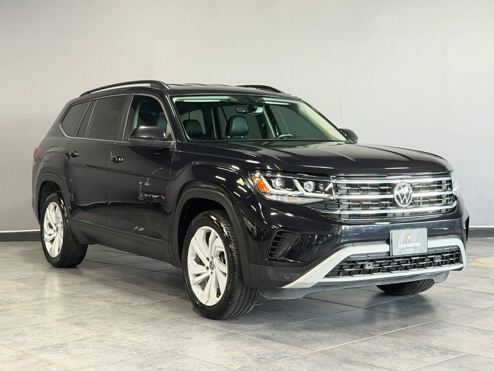 Used 2021 Volkswagen Atlas SE w/ Towing Package FWD image 4
