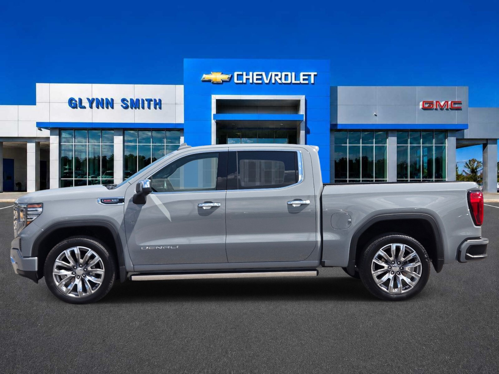 Used 2025 GMC Sierra 1500 Denali w/ Denali Reserve Package AWD/4WD image 12