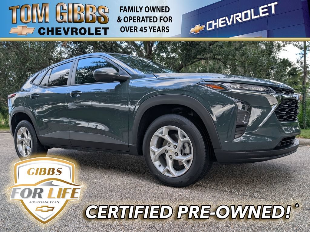 Used 2025 Chevrolet Trax LS w/ LS Convenience Package