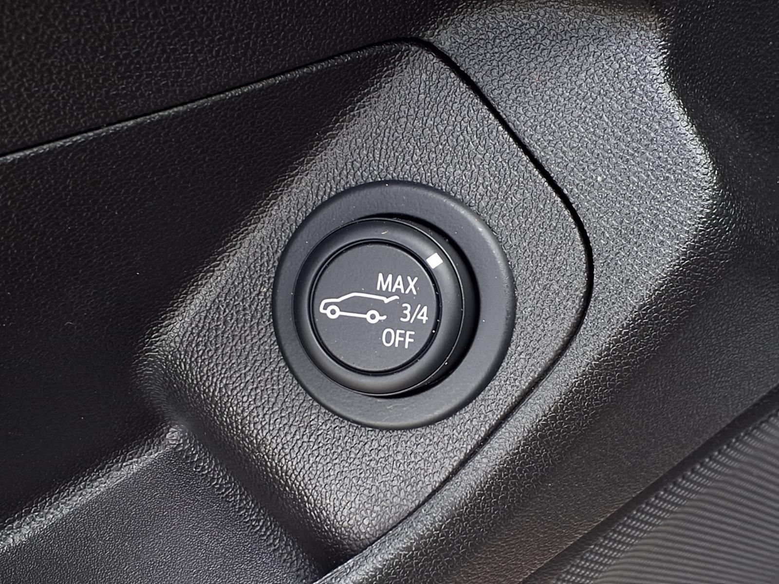Used 2023 GMC Terrain Denali AWD/4WD image 11