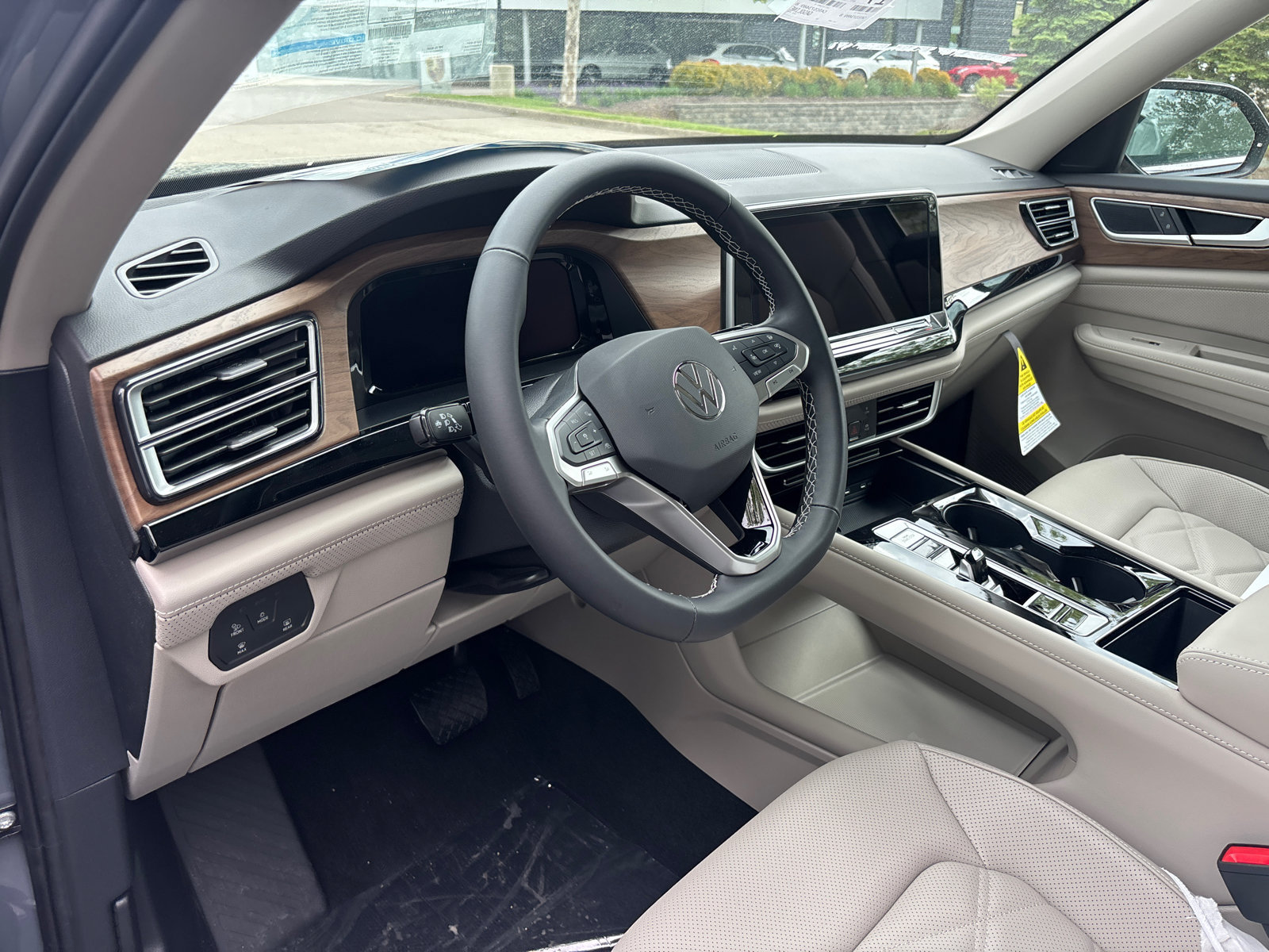 New 2026 Volkswagen Atlas SE AWD/4WD image 8