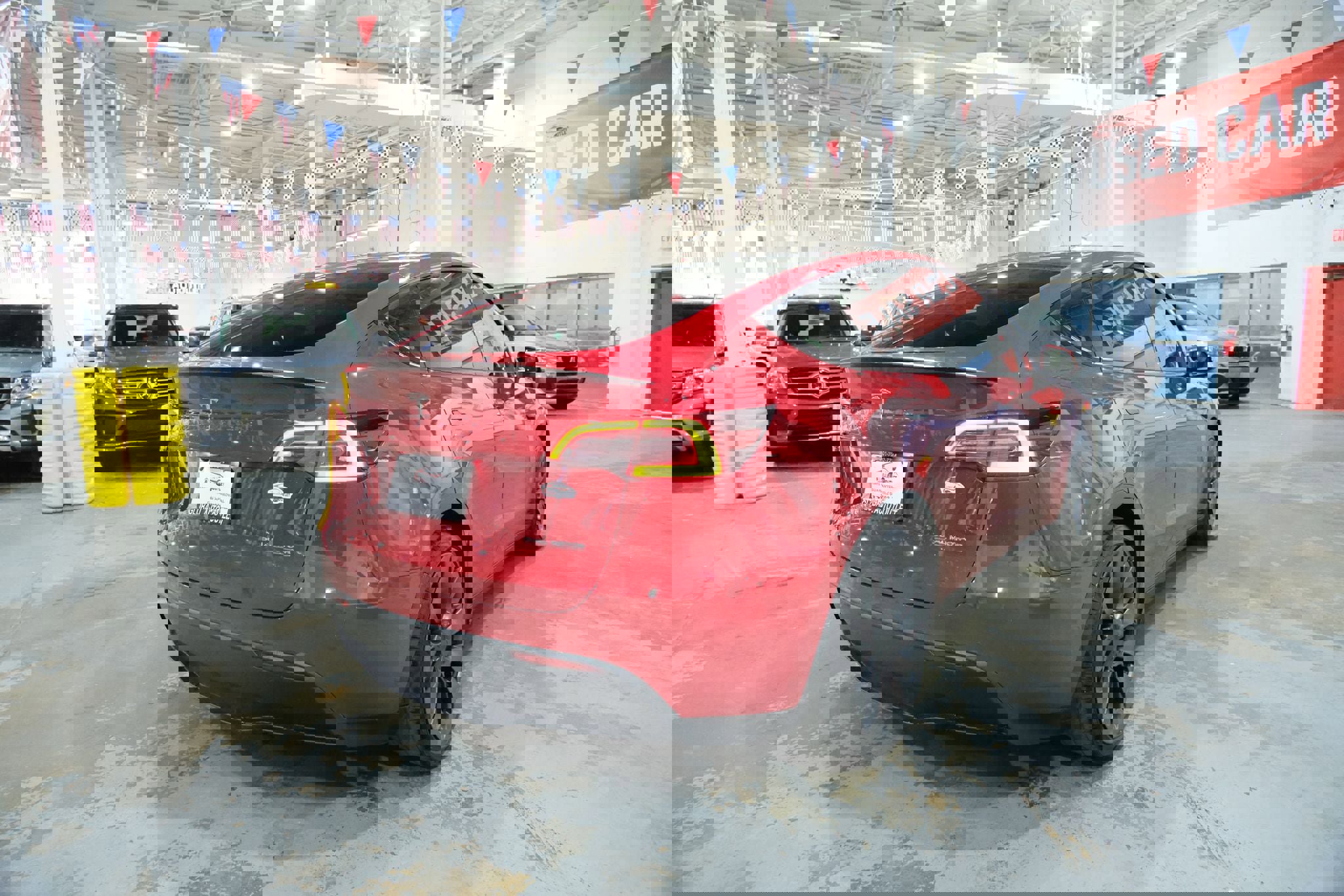 Used 2021 Tesla Model Y Performance image 12