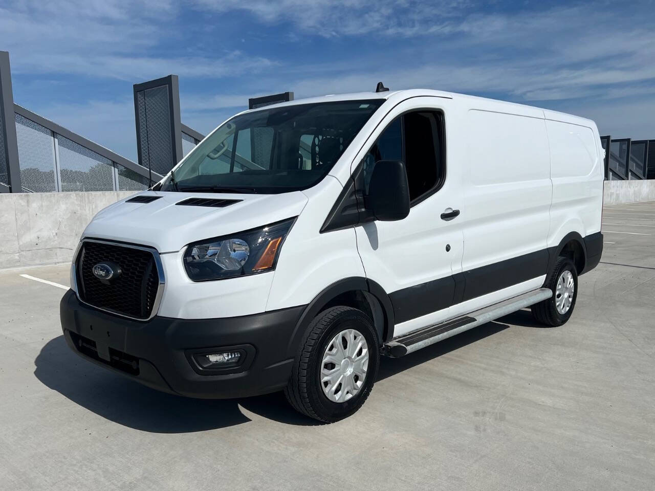 Used 2025 Ford Transit 250 Low Roof w/ Exterior Upgrade Package RWD image 6