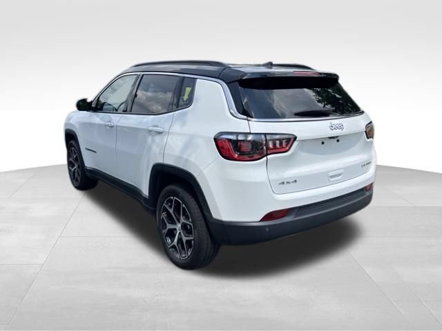 Used 2024 Jeep Compass Limited AWD/4WD image 8