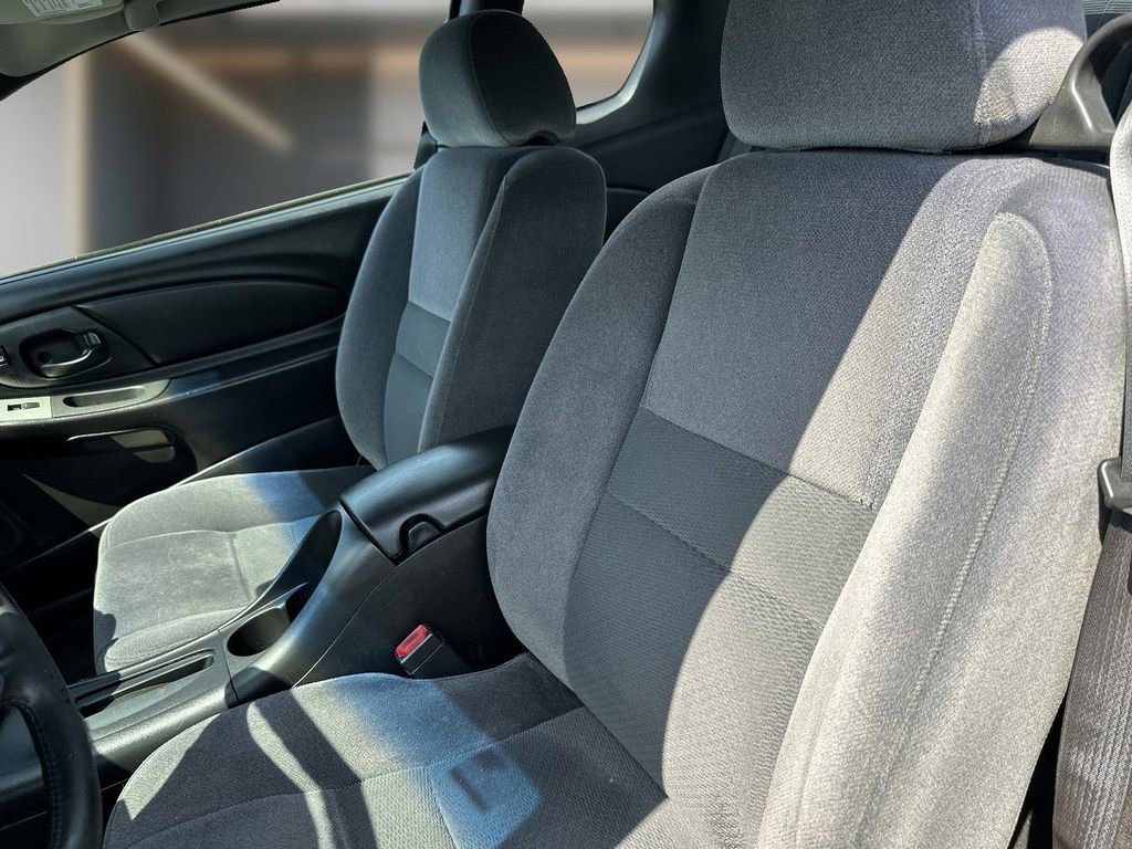 Used 2006 Chevrolet Monte Carlo LT w/ Preferred Equipment Group FWD image 7