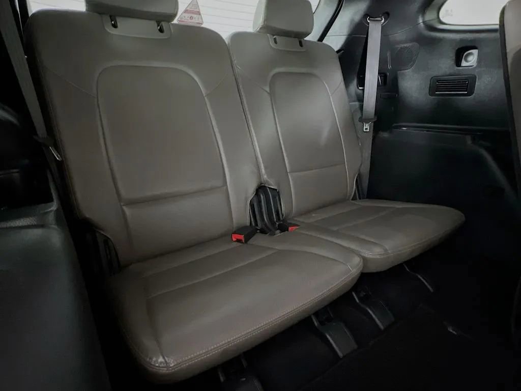 Used 2019 Hyundai Santa Fe XL w/ Cargo Package FWD image 29