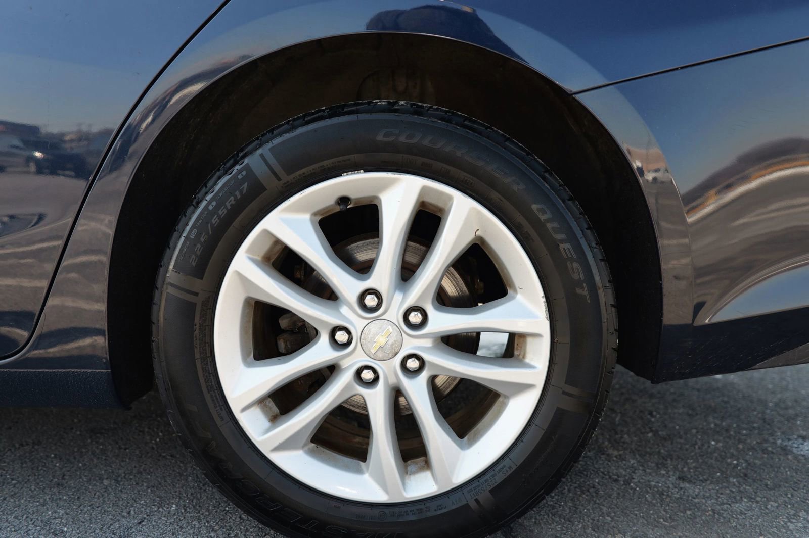 Used 2018 Chevrolet Malibu LT image 14