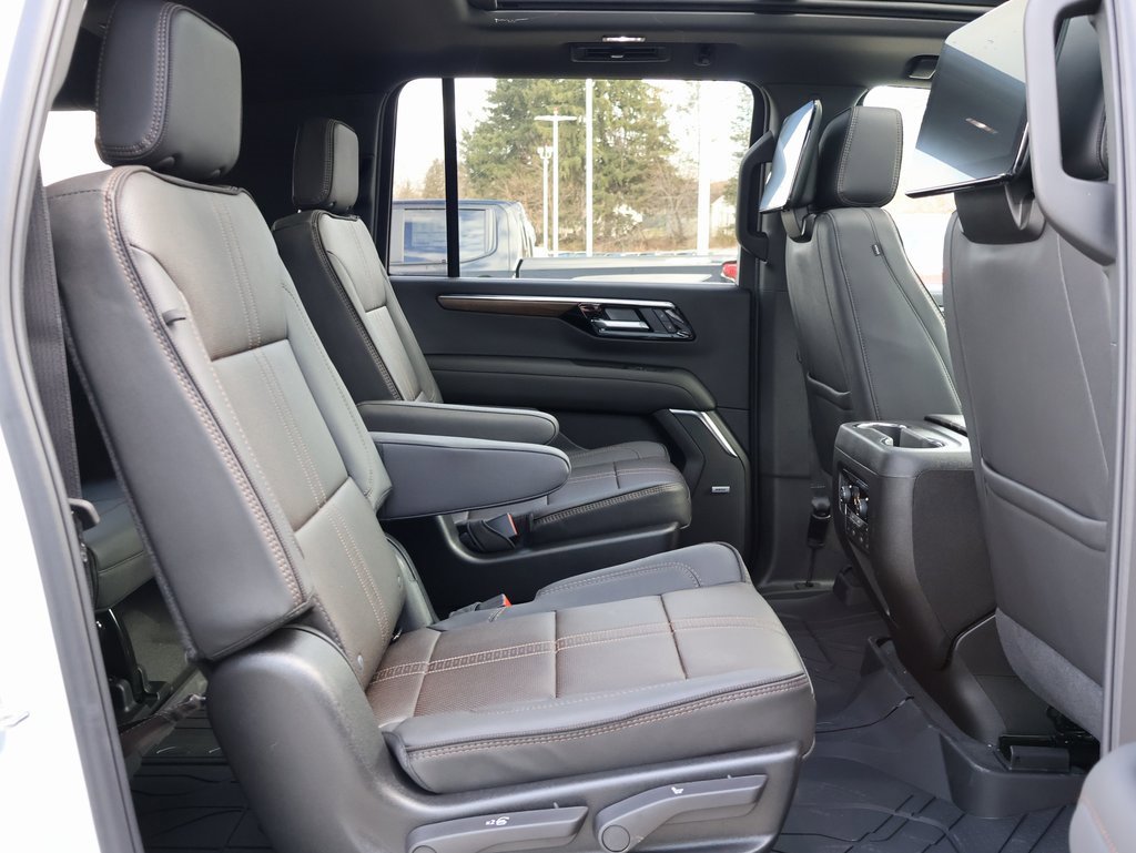 New 2026 Chevrolet Suburban High Country image 43