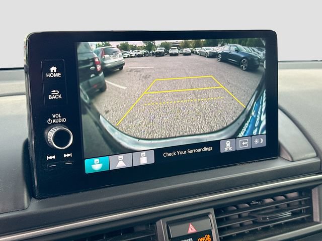 Used 2025 Honda Pilot EX-L image 17