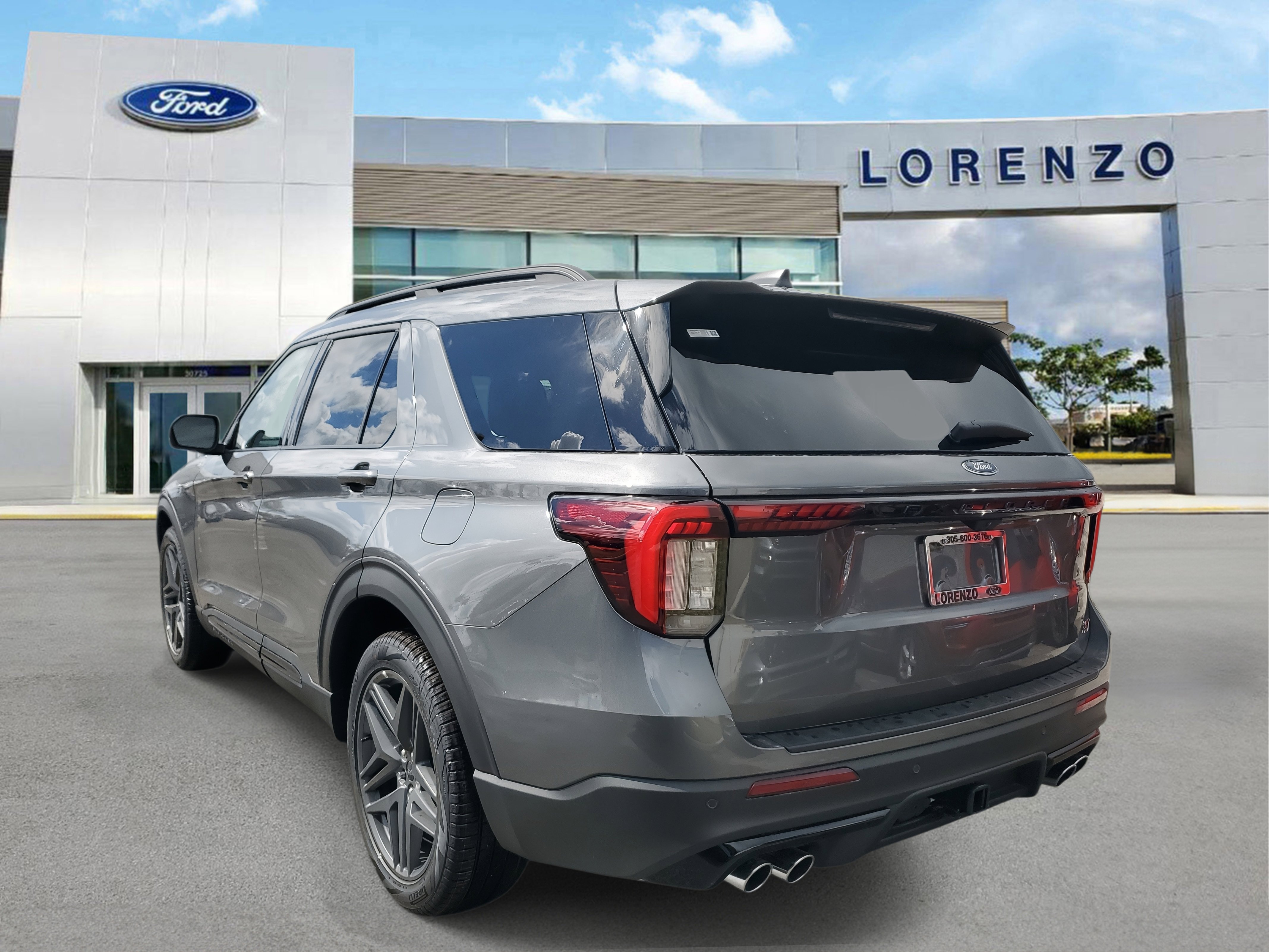 New 2026 Ford Explorer ST w/ Sun And Sound Package image 6