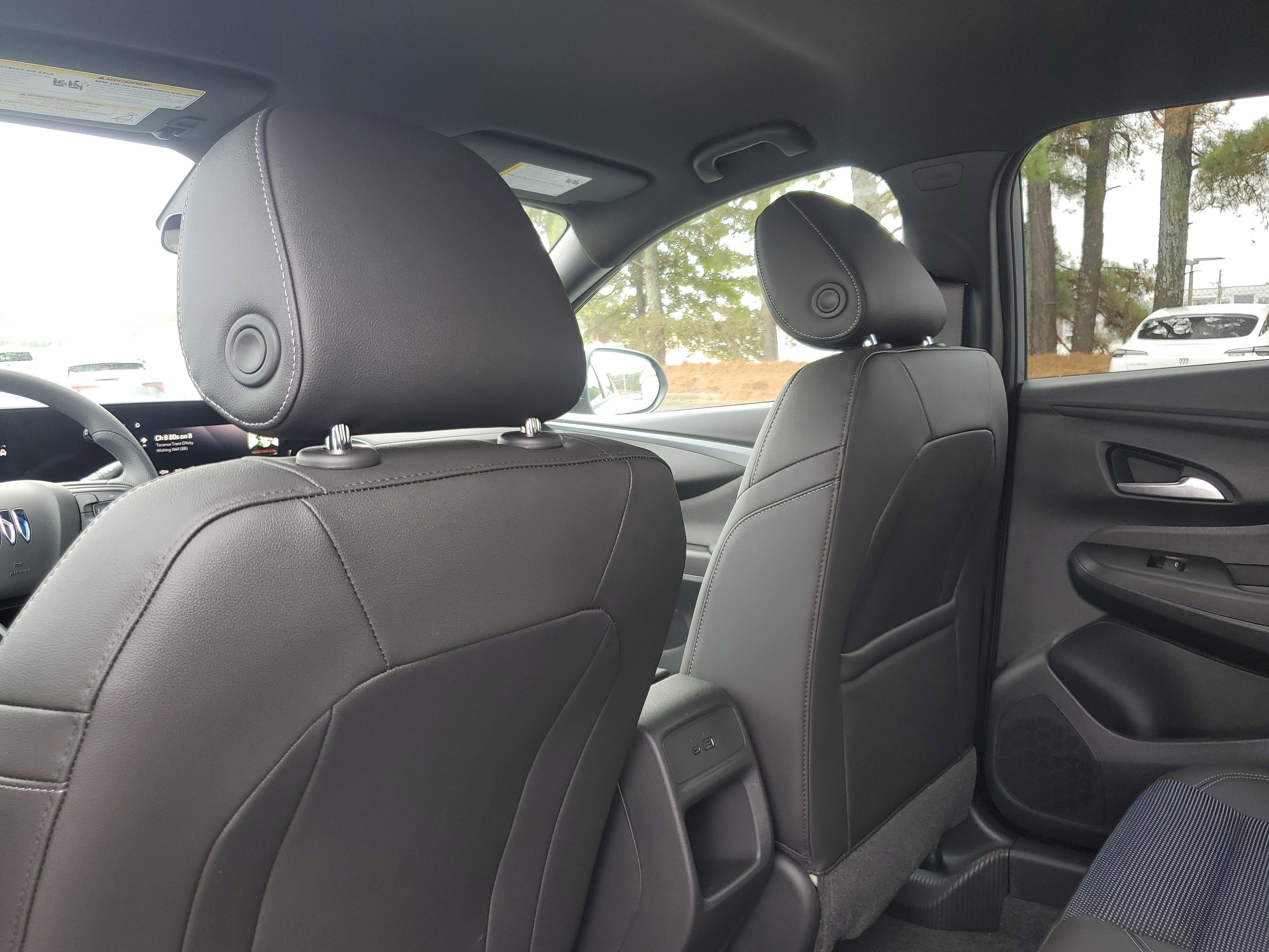 New 2026 Buick Envista Preferred image 8