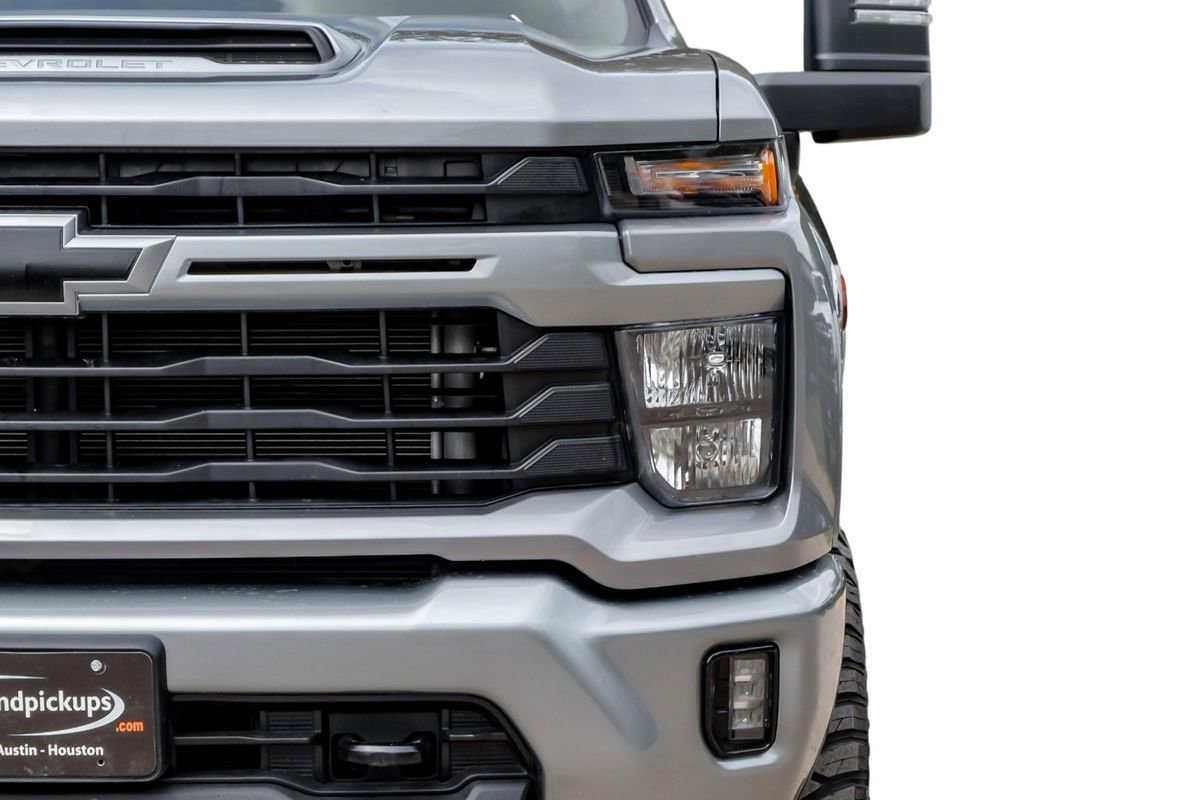 Used 2025 Chevrolet Silverado 2500 LT w/ Convenience Package image 51