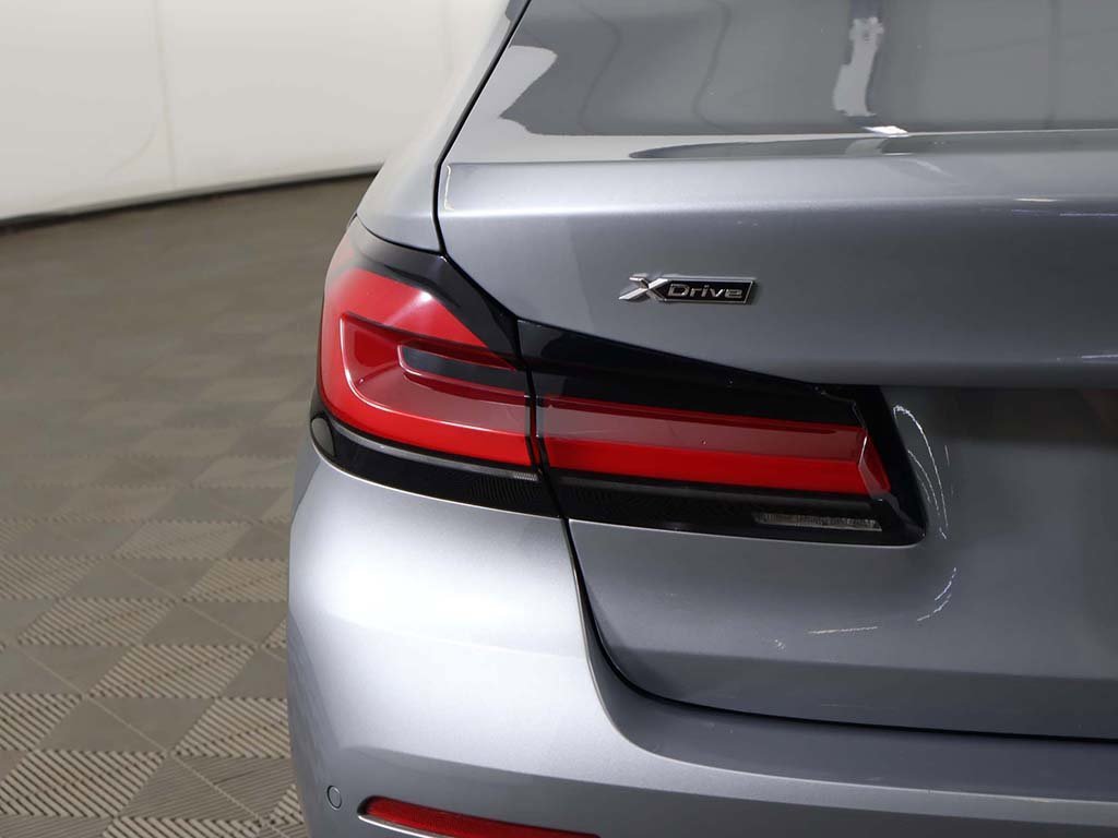 Used 2023 BMW 530i xDrive w/ Convenience Package image 16