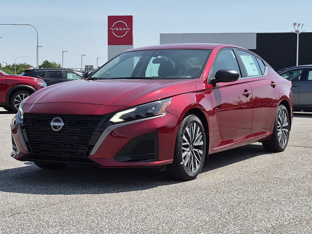 New 2026 Nissan Altima 2.5 SV FWD image 1