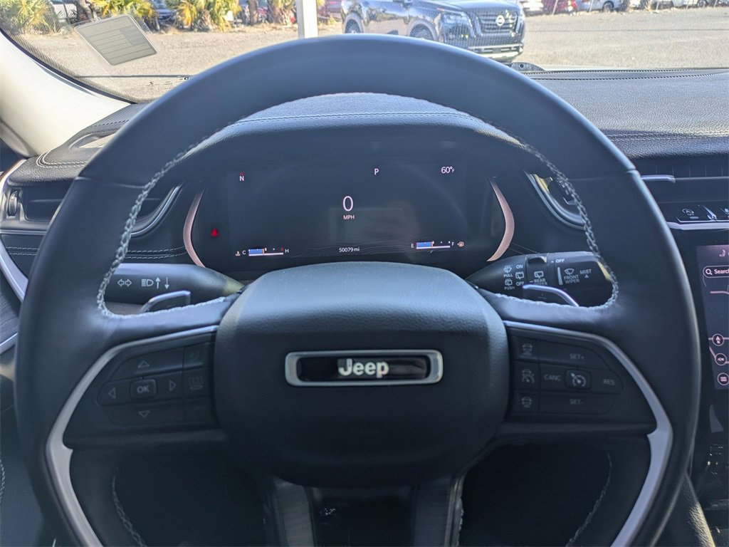 Used 2022 Jeep Grand Cherokee L Limited w/ Trailer Tow Group (B) image 31