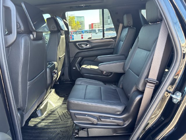 Used 2024 Chevrolet Tahoe Z71 w/ Z71 Off-Road Package AWD/4WD image 25