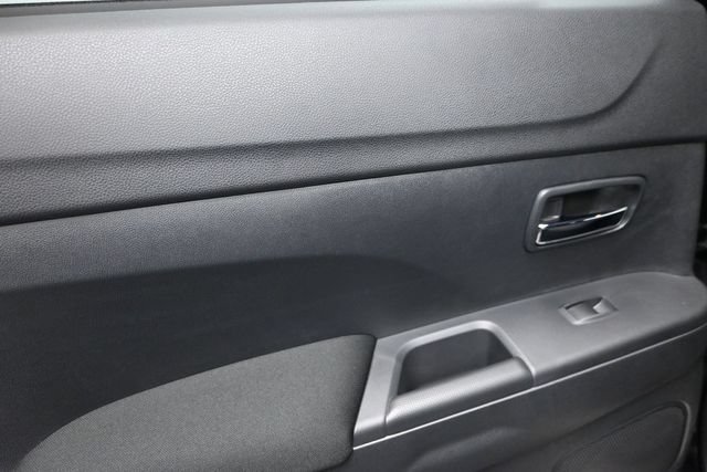 New 2026 Mitsubishi Outlander Sport ES AWD/4WD image 9