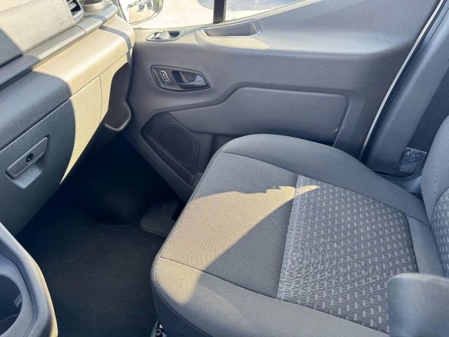 Used 2023 Ford Transit 350 XLT image 17