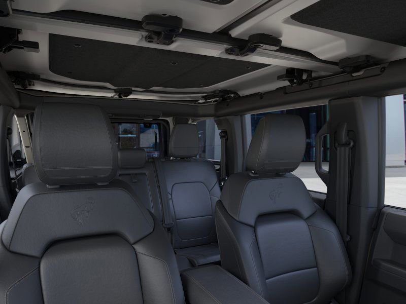 New 2025 Ford Bronco Badlands image 12