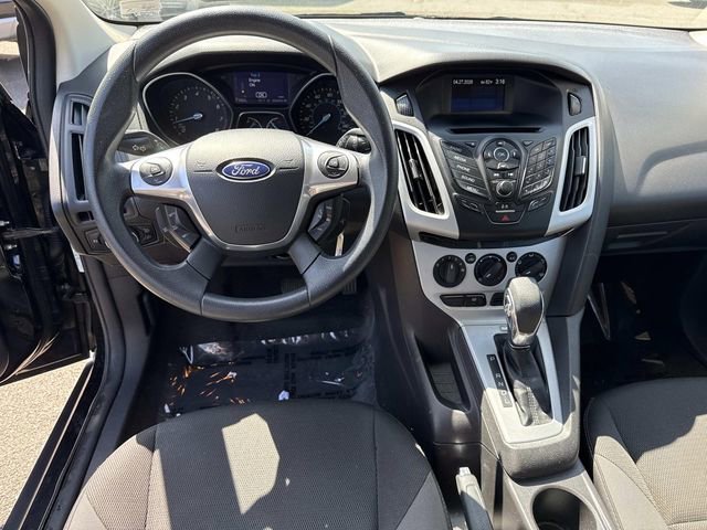 Used 2013 Ford Focus SE FWD image 17
