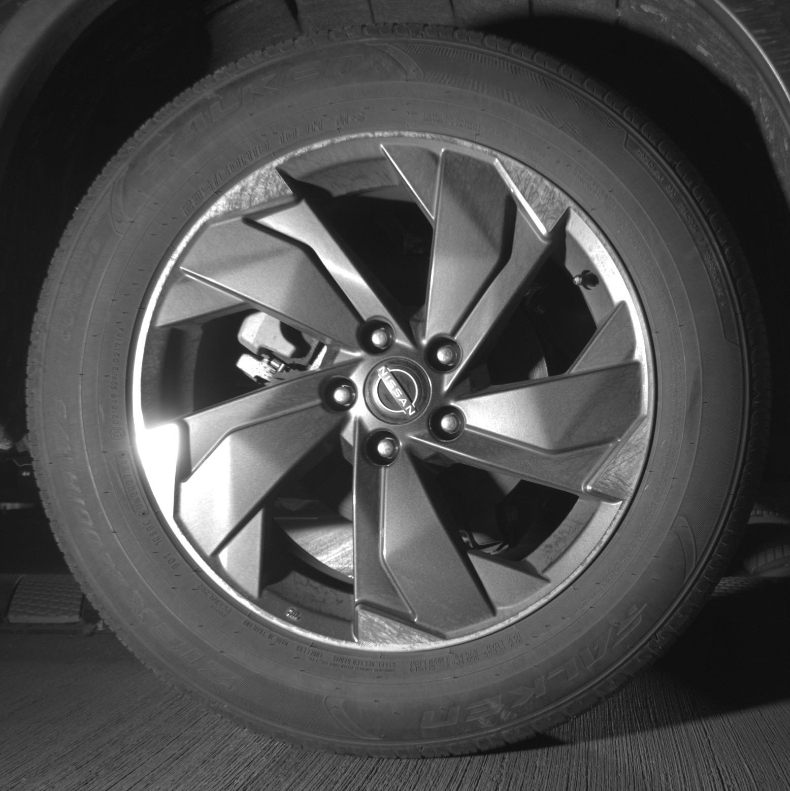 Used 2025 Nissan Rogue SV FWD image 15