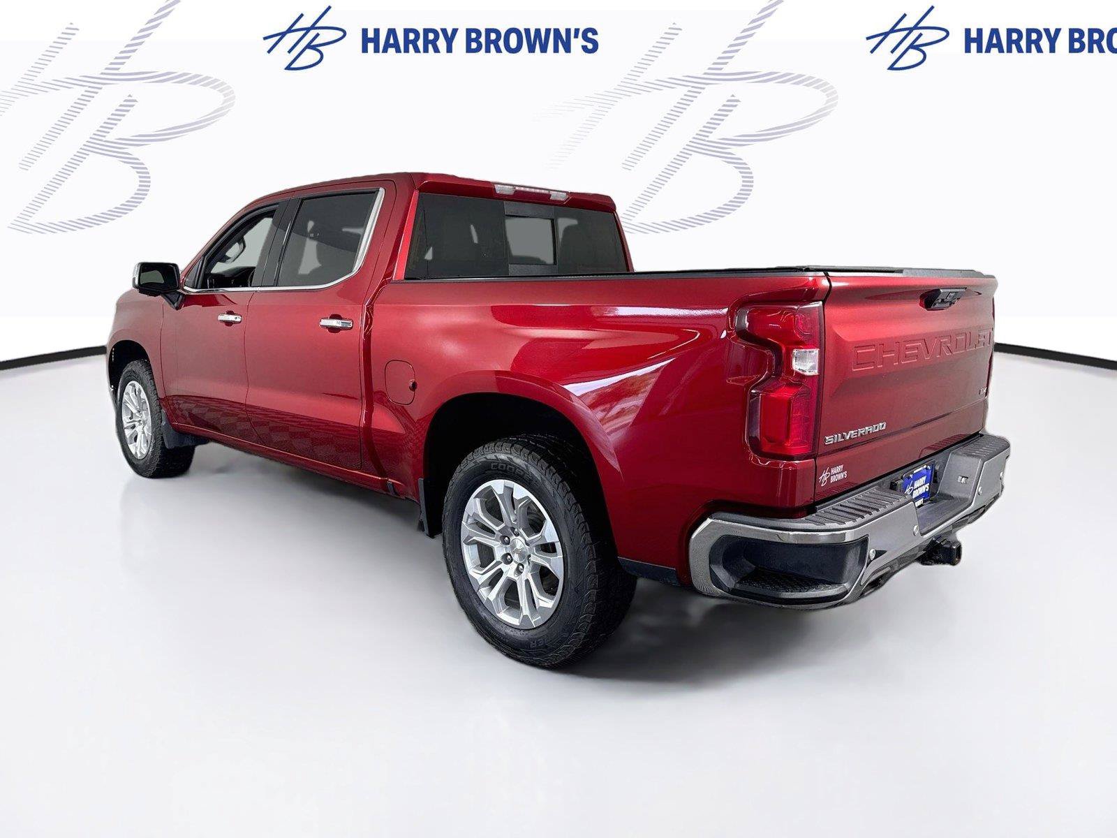 Used 2024 Chevrolet Silverado 1500 LTZ AWD/4WD image 30