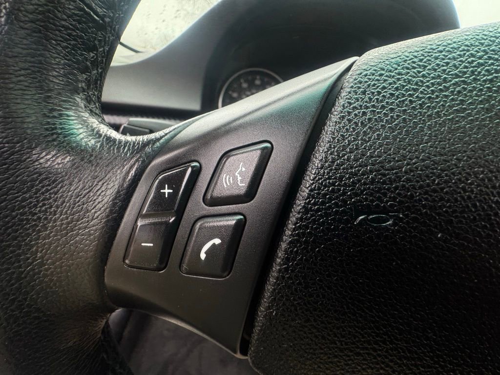 Used 2011 BMW 328i xDrive Wagon image 17