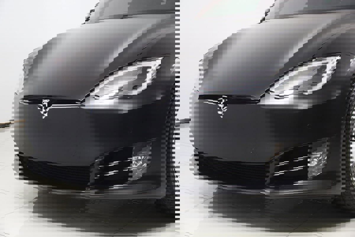 Used 2021 Tesla Model S Long Range Plus image 60
