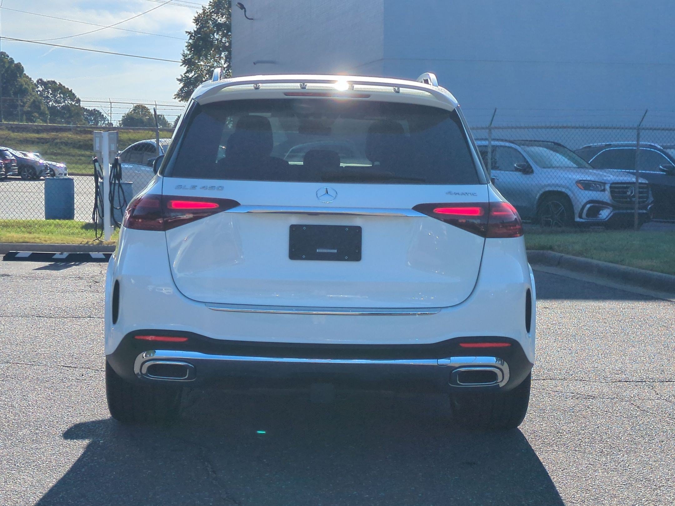 Certified 2024 Mercedes-Benz GLE 450 4MATIC image 4