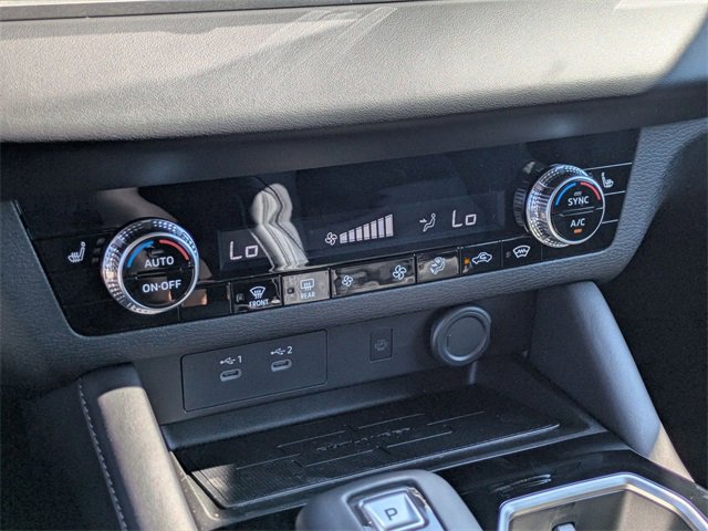 New 2025 Mitsubishi Outlander Trail Edition image 23