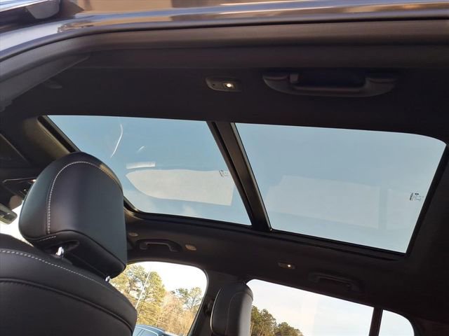 New 2026 Jeep Grand Cherokee Limited w/ Limited Altitude Package image 9