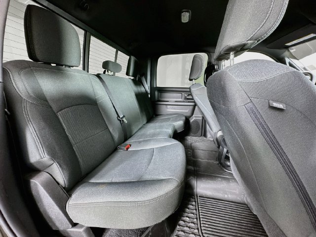 Used 2024 RAM 2500 Tradesman w/ Chrome Appearance Group AWD/4WD image 25