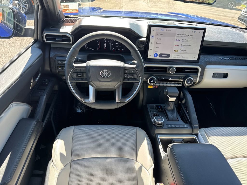 Used 2025 Toyota Tacoma Limited AWD/4WD image 23