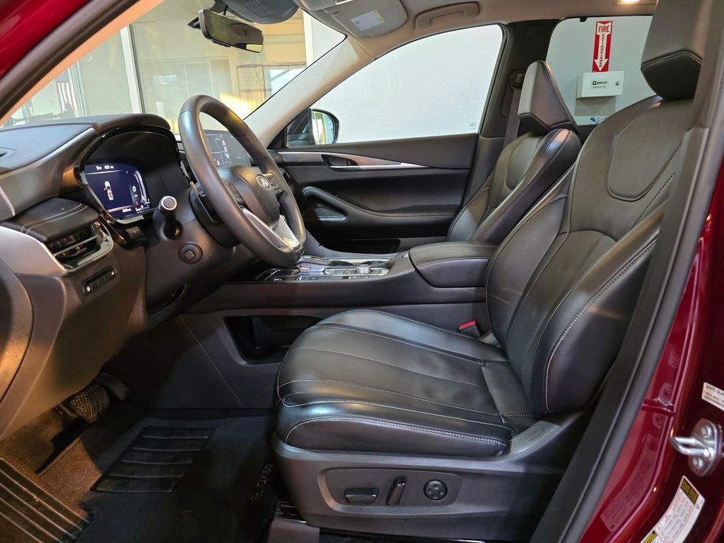 Used 2023 INFINITI QX60 Luxe w/ Cargo Package image 22