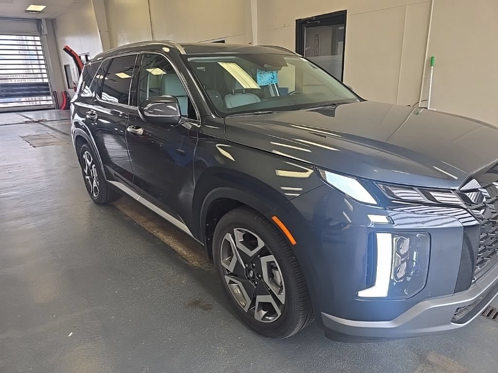 Used 2025 Hyundai Palisade SEL AWD/4WD image 1