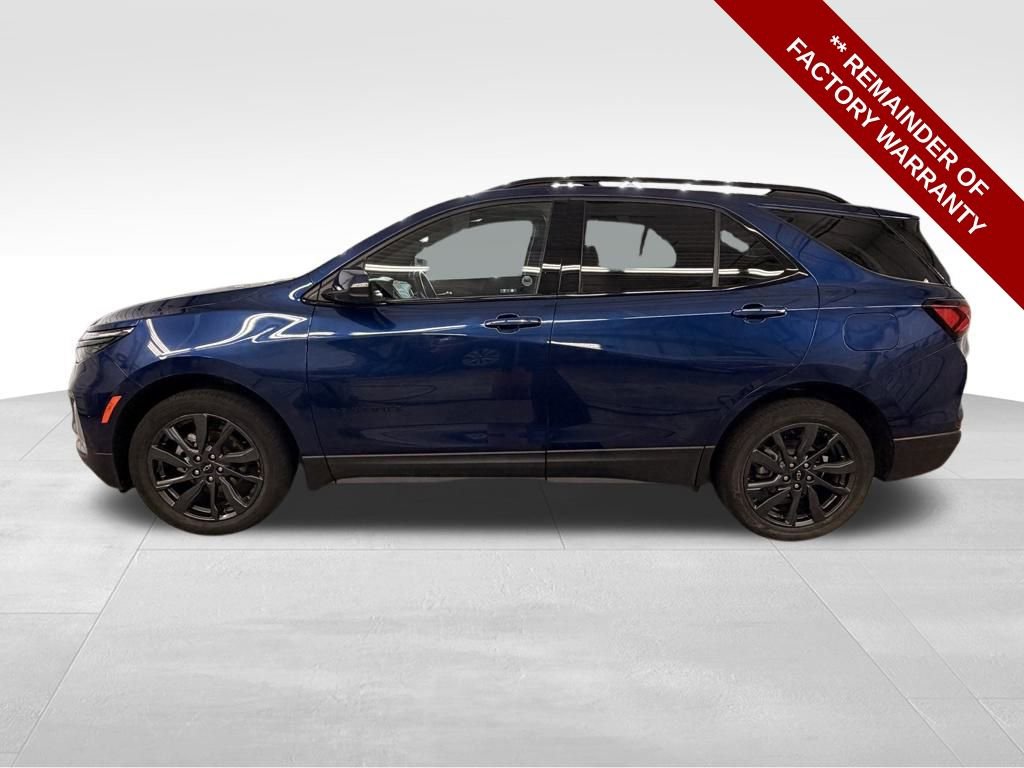 Used 2022 Chevrolet Equinox RS image 2