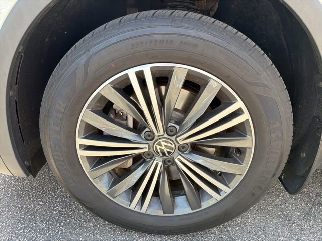 Certified 2024 Volkswagen Tiguan Wolfsburg Edition image 11