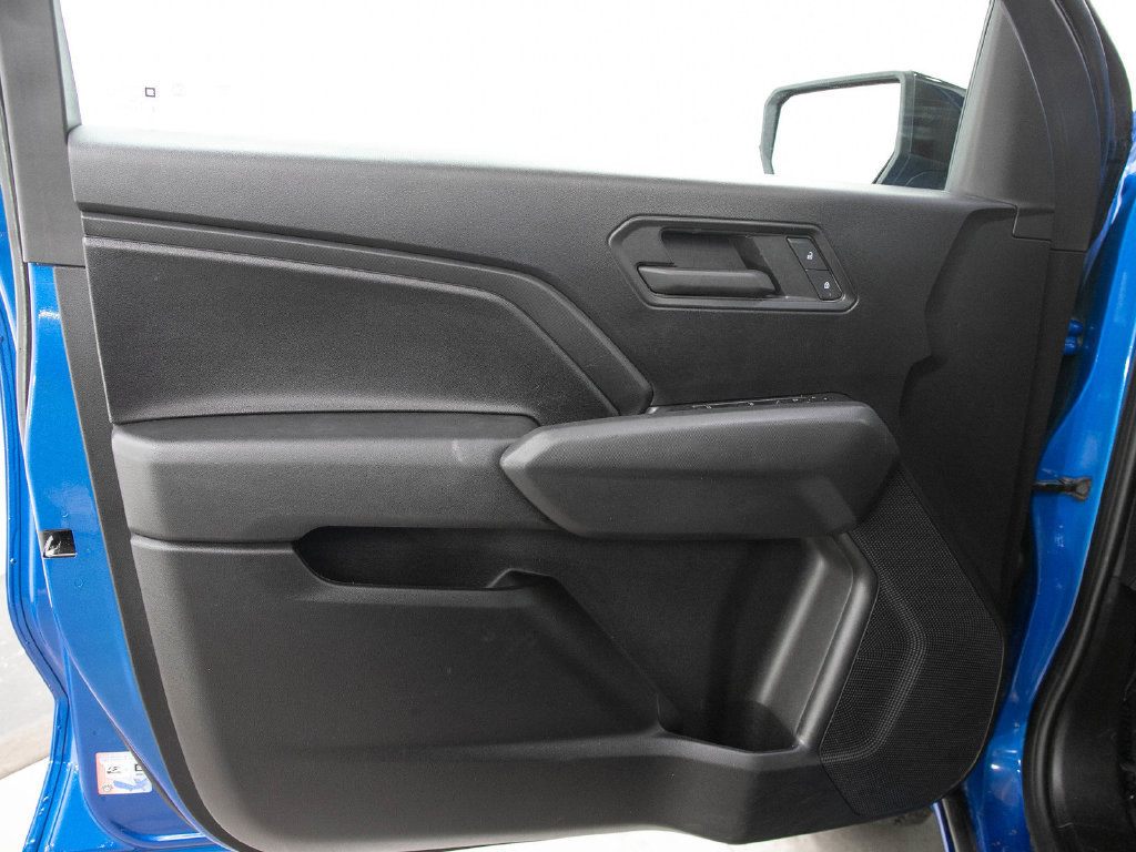 Used 2023 Chevrolet Colorado Trail Boss w/ Technology Package AWD/4WD image 22