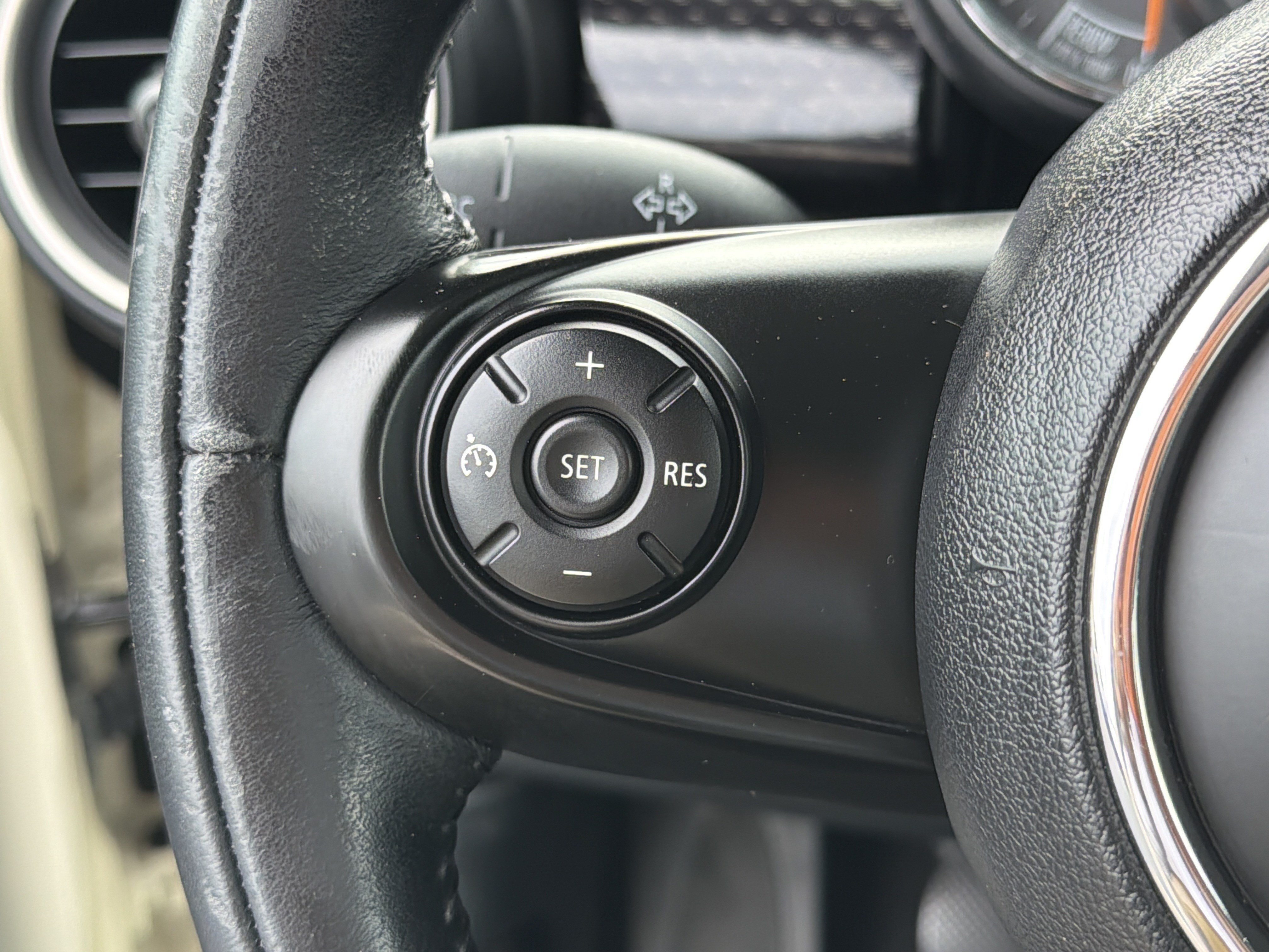 Used 2015 MINI Cooper S FWD image 20
