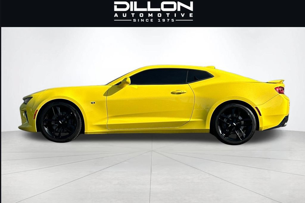 Used 2016 Chevrolet Camaro SS RWD image 7