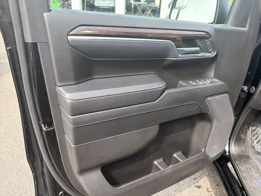 Used 2024 GMC Sierra 1500 Elevation AWD/4WD image 10