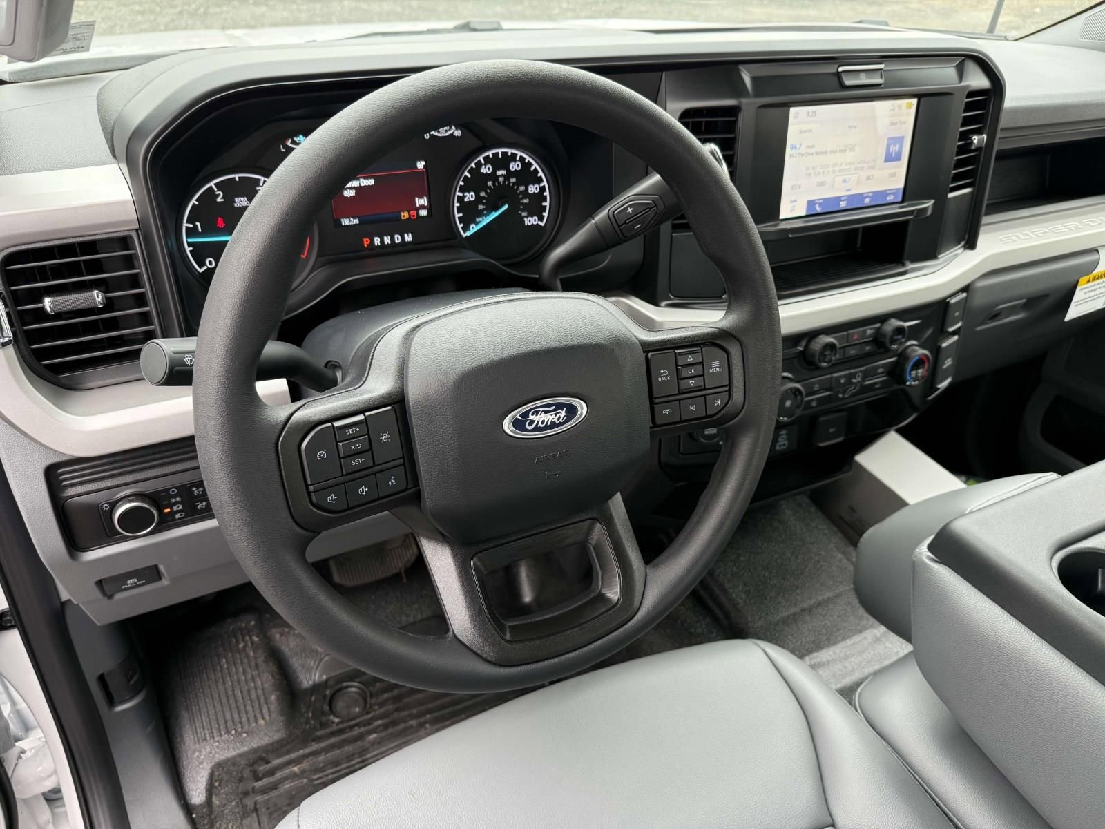 New 2025 Ford F550 4x4 Crew Cab Super Duty image 12