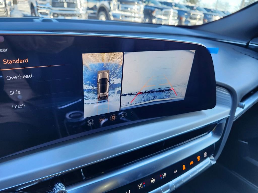 New 2026 Cadillac Lyriq Luxury w/ LPO, Floor Liner Package image 20