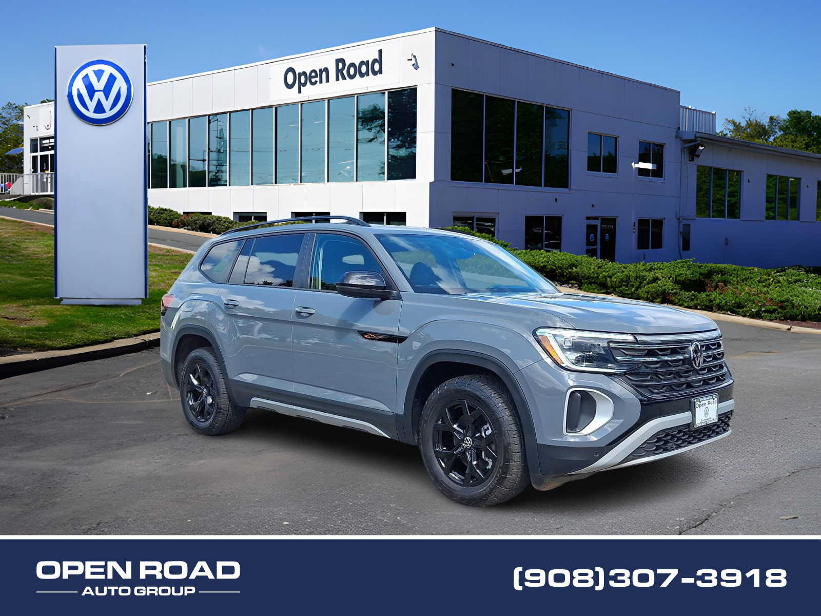 Used 2025 Volkswagen Atlas Peak Edition SE