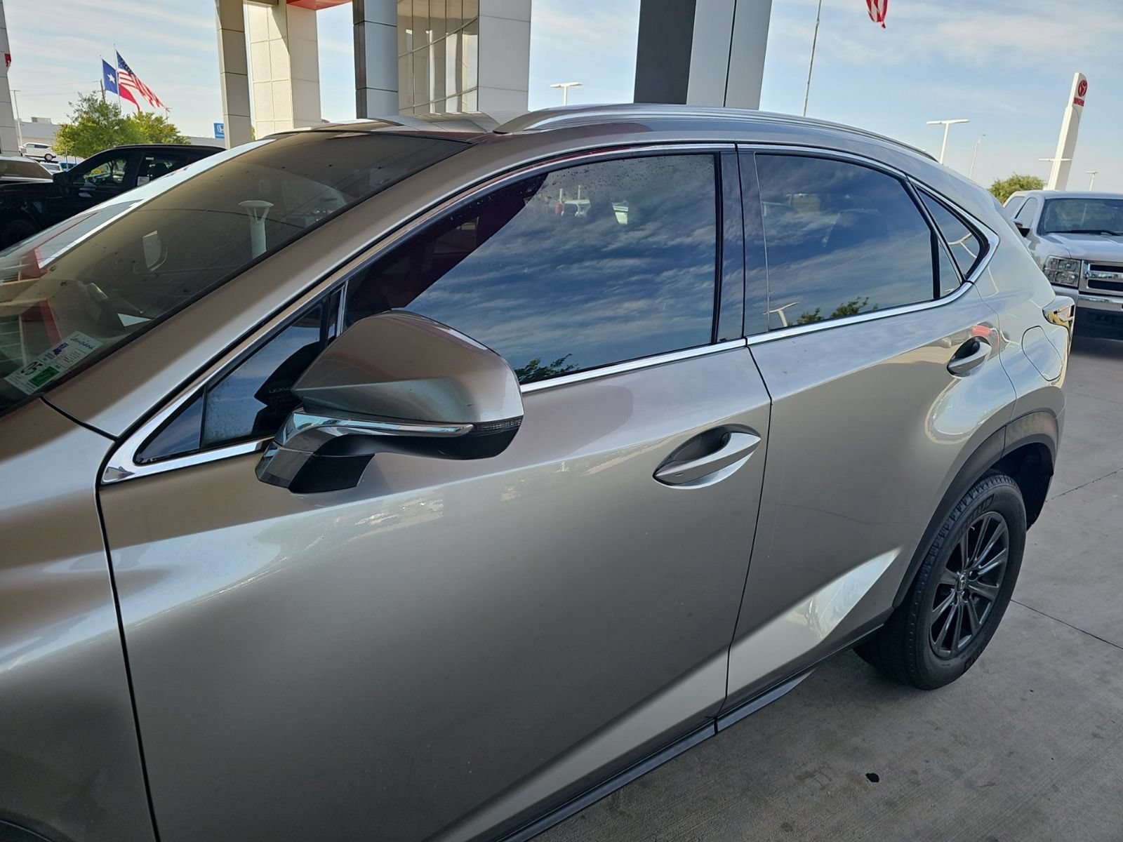 Used 2016 Lexus NX 200t FWD image 3