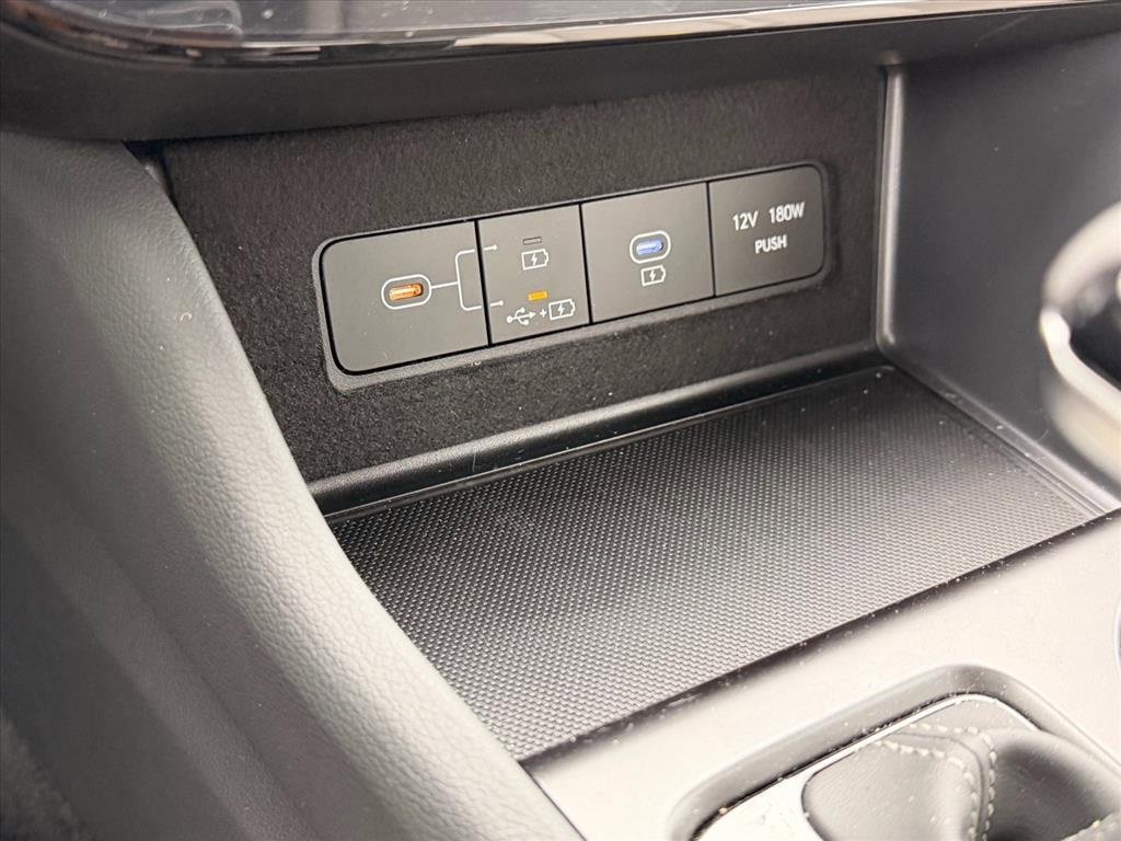 Used 2025 Hyundai Sonata SE image 28
