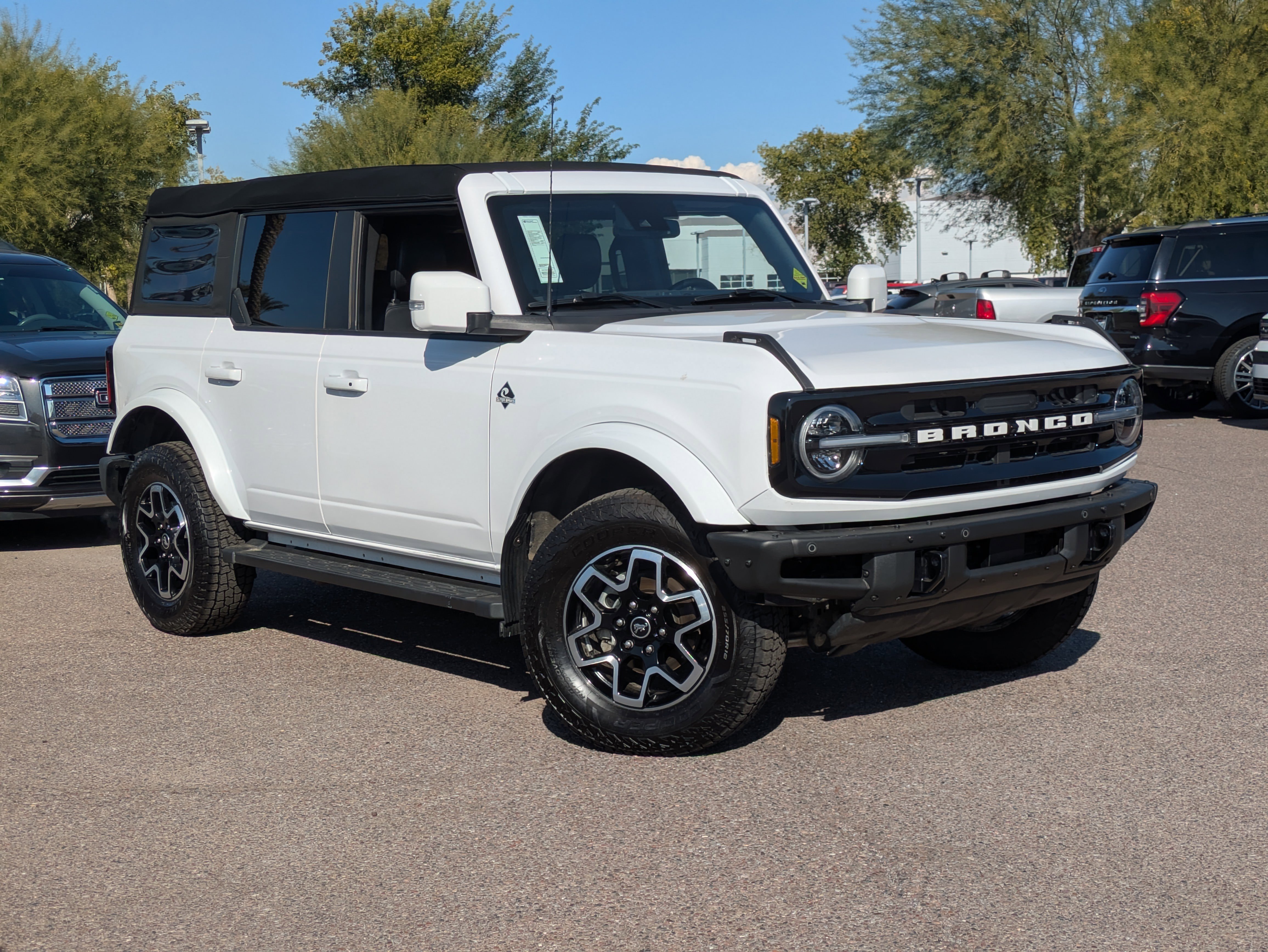 Used 2023 Ford Bronco Outer Banks image 33